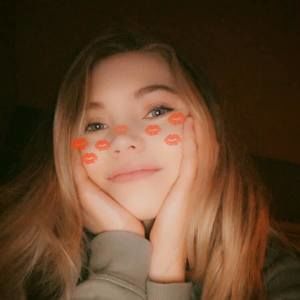 Meet your Posher, Madie